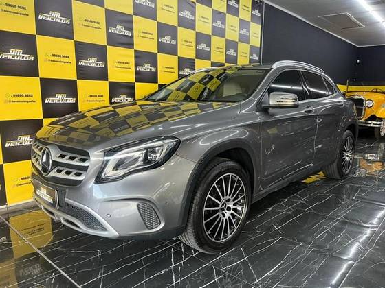 MERCEDES-BENZ GLA 200 1.6 CGI FLEX ADVANCE 7G-DCT